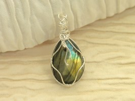 Labradorite Faceted Pendant